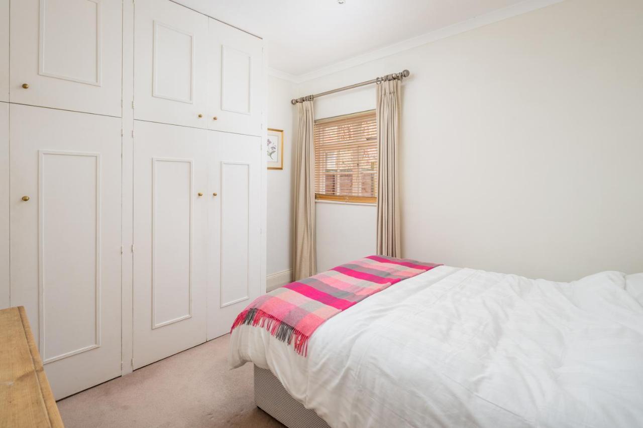 Charming 2Br Flat With Patio In Hammersmith Londres Exterior foto